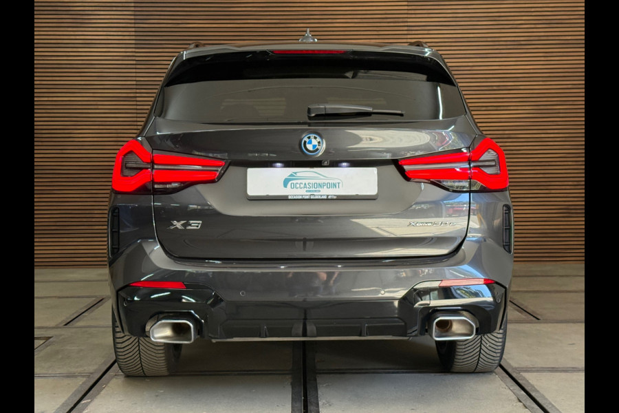 BMW X3 XDrive30e | M-Sport Pro | VOL! | Shadow-Line | SOPHISTOGRAU | M-Schaalstoelen | PANO | HuD I Sensatec|BMW Live Dash