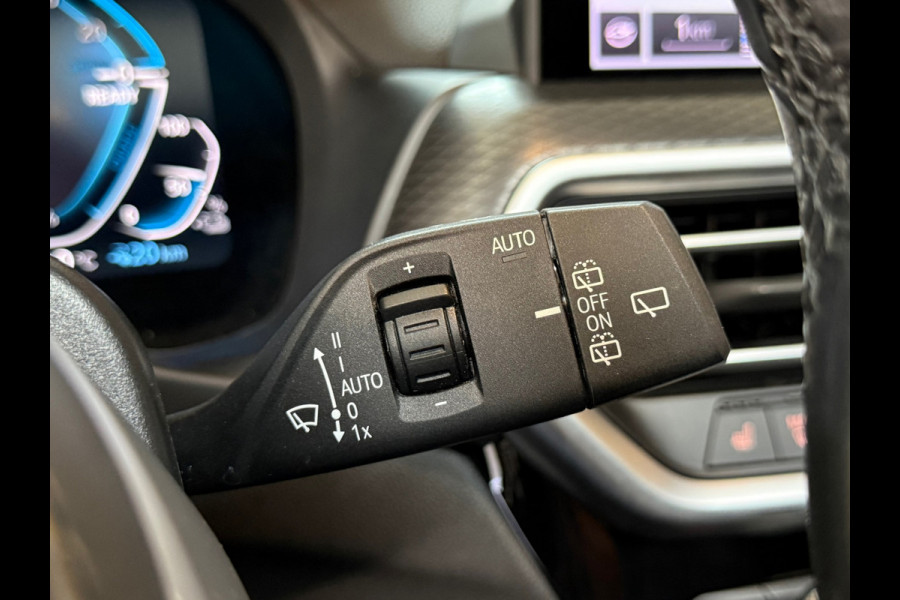BMW X3 XDrive30e | M-Sport Pro | VOL! | Shadow-Line | SOPHISTOGRAU | M-Schaalstoelen | PANO | HuD I Sensatec|BMW Live Dash