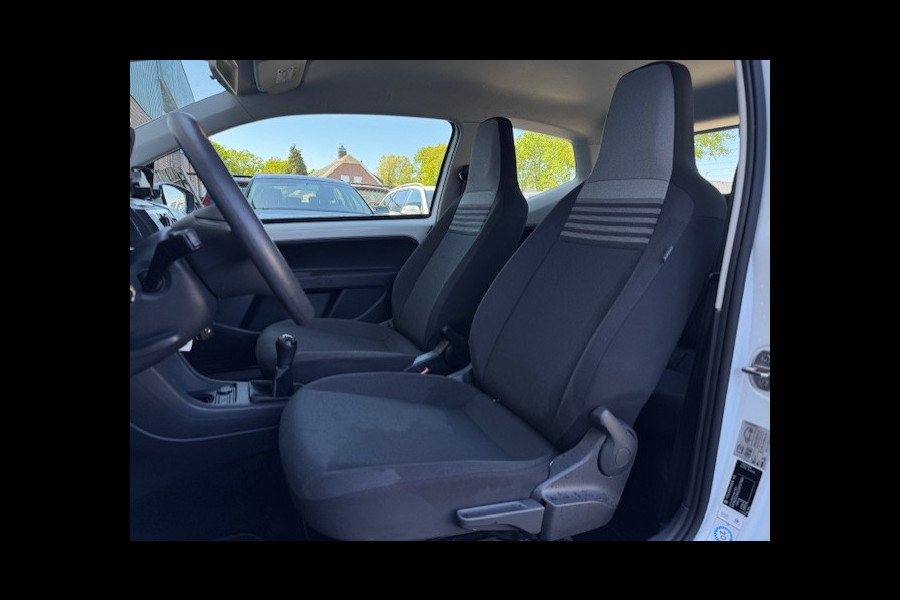 Volkswagen up! 1.0 - Cruise-Parkeersensoren-Stoelverwarming