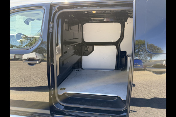 Opel Vivaro 1.5 CDTI L2H1 Selection / euro 6 / bpm vrij / vaste prijs rijklaar € 17.950 ex btw / lease vanaf € 302 / dubbele schuifdeur / zwart metallic / trekhaak / airco / cruise