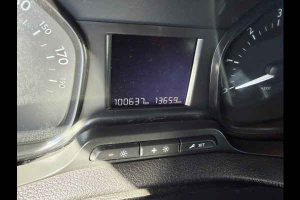 Opel Vivaro 1.5 CDTI L2H1 Selection / euro 6 / bpm vrij / vaste prijs rijklaar € 17.950 ex btw / lease vanaf € 302 / dubbele schuifdeur / zwart metallic / trekhaak / airco / cruise