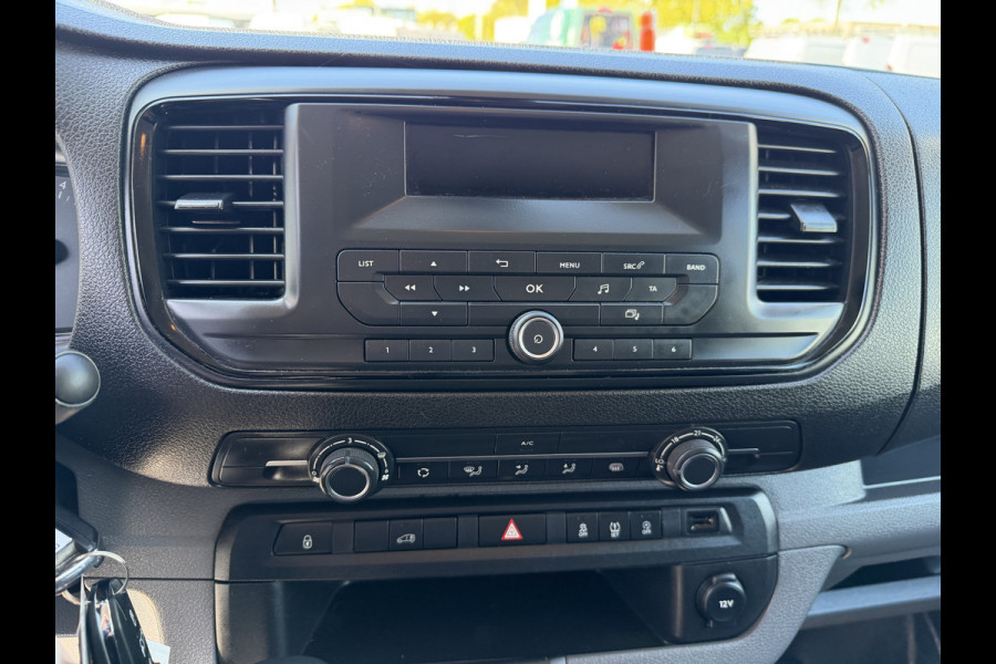 Opel Vivaro 1.5 CDTI L2H1 Selection / euro 6 / bpm vrij / vaste prijs rijklaar € 17.950 ex btw / lease vanaf € 302 / dubbele schuifdeur / zwart metallic / trekhaak / airco / cruise