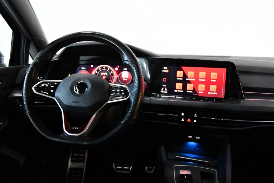 Volkswagen Golf 2.0 TSI GTI