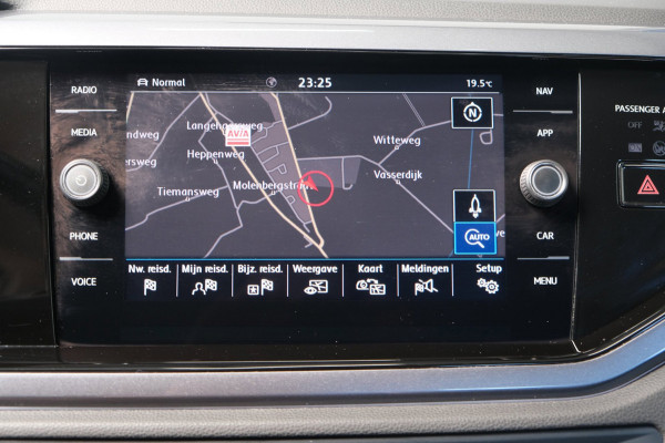 Volkswagen Polo 1.0 TSI Highline R-Line Automaat - N.A.P. Airco, Cruise, Virtual Display, Carmera, Carplay, Navi.