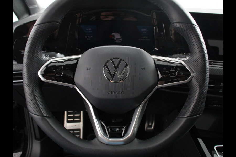 Volkswagen Golf 1.5 eTSI 150pk DSG R-Line Panorama dak Navigatie Apple Carplay/Android Auto Climate Control Camera Dab Extra Getint Glas Adaptive Cruise Control Virtual Cockpit Lichtmetalen Velgen