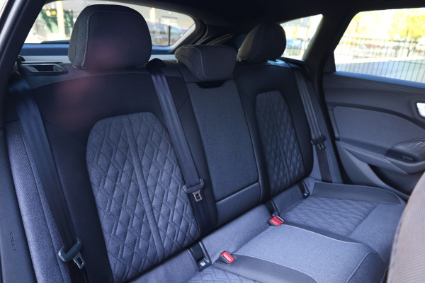 Audi A5 Avant 2.0 TFSI S edition | NIEUW | MATRIX | BIJRIJDERSCHERM | ACC | 20 ICNH | S-LINE |