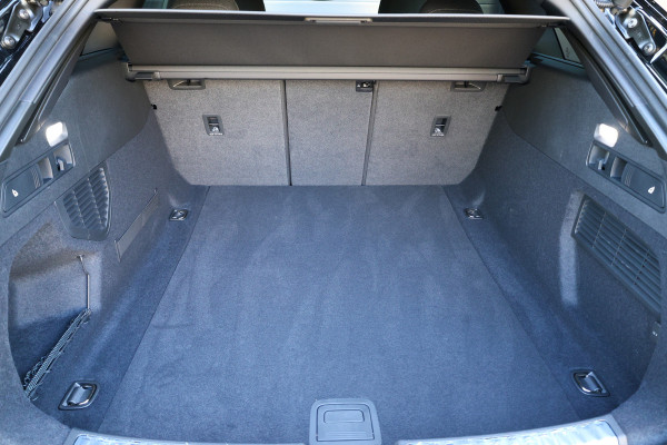 Audi A5 Avant 2.0 TFSI S edition | NIEUW | MATRIX | BIJRIJDERSCHERM | ACC | 20 ICNH | S-LINE |