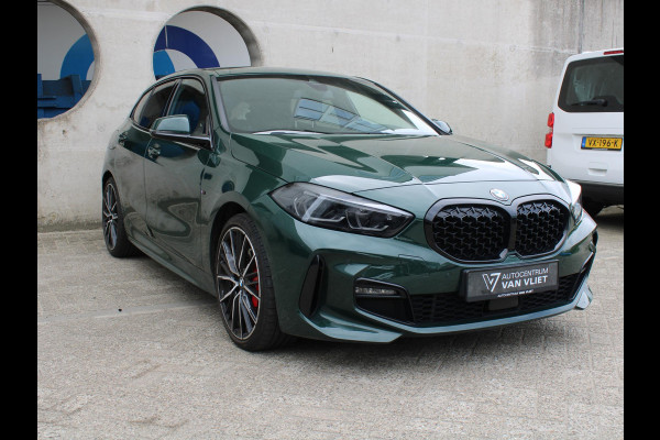 BMW 1-serie 120i Executive | PANORAMISCH SCHUIFDAK | 19' LICHTMETALEN VELGEN | LEDEREN BEKLEDING |