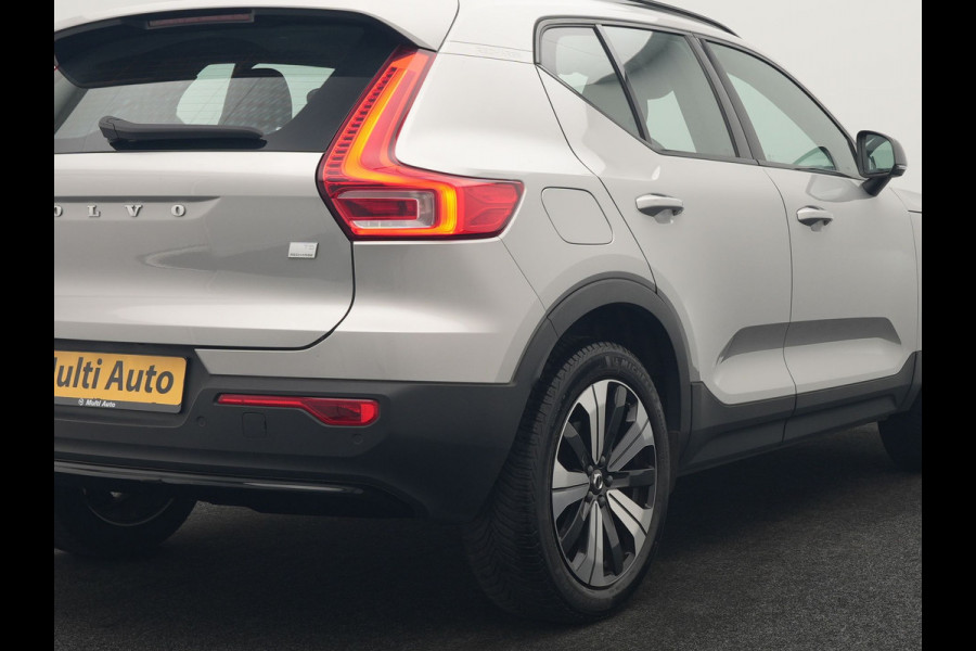 Volvo XC40 T5 Ultimate Dark PHEV 262pk Dealer O.H. | Trekhaak Af Fabriek | Panodak | Camera | Harman / Kardon | Alcantara Sportstoelen Memory & Verwarmd | Apple Carplay | Navigatie | Stuur Verwarmd | Keyless | DAB | Virtual | 19"L.M |