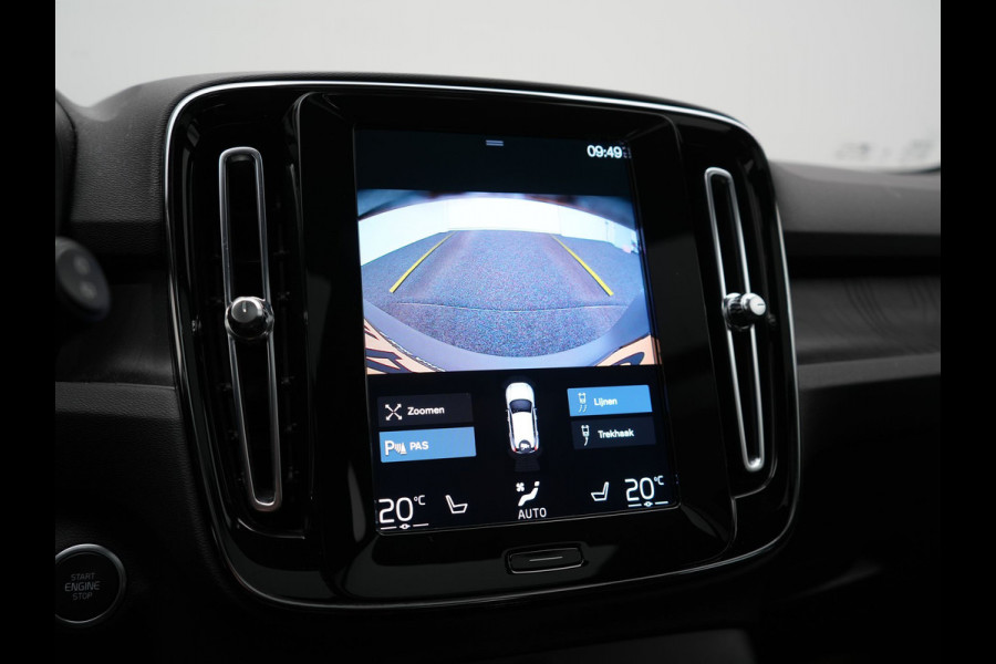 Volvo XC40 T5 Ultimate Dark PHEV 262pk Dealer O.H. | Trekhaak Af Fabriek | Panodak | Camera | Harman / Kardon | Alcantara Sportstoelen Memory & Verwarmd | Apple Carplay | Navigatie | Stuur Verwarmd | Keyless | DAB | Virtual | 19"L.M |