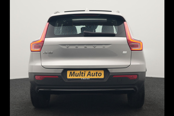 Volvo XC40 T5 Ultimate Dark PHEV 262pk Dealer O.H. | Trekhaak Af Fabriek | Panodak | Camera | Harman / Kardon | Alcantara Sportstoelen Memory & Verwarmd | Apple Carplay | Navigatie | Stuur Verwarmd | Keyless | DAB | Virtual | 19"L.M |