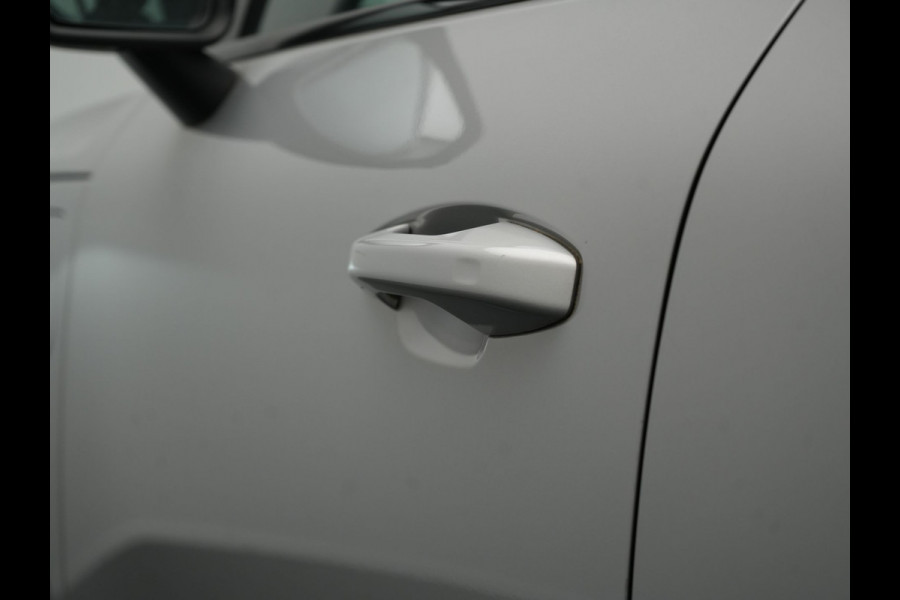 Volvo XC40 T5 Ultimate Dark PHEV 262pk Dealer O.H. | Trekhaak Af Fabriek | Panodak | Camera | Harman / Kardon | Alcantara Sportstoelen Memory & Verwarmd | Apple Carplay | Navigatie | Stuur Verwarmd | Keyless | DAB | Virtual | 19"L.M |