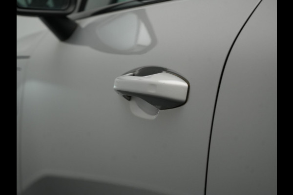 Volvo XC40 T5 Ultimate Dark PHEV 262pk Dealer O.H. | Trekhaak Af Fabriek | Panodak | Camera | Harman / Kardon | Alcantara Sportstoelen Memory & Verwarmd | Apple Carplay | Navigatie | Stuur Verwarmd | Keyless | DAB | Virtual | 19"L.M |