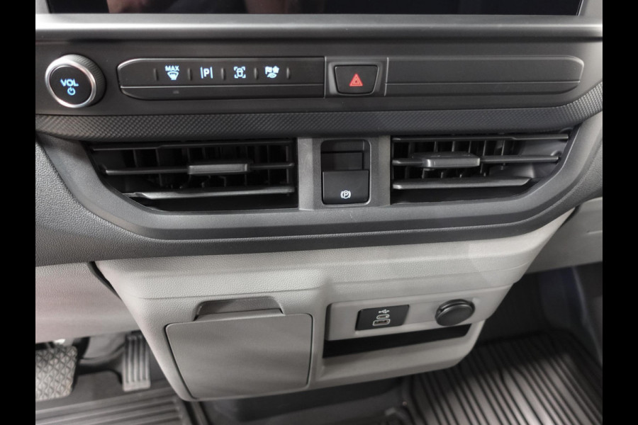 Ford Transit Custom 300 2.0 TDCI L2H1 Trend Nieuw Model Ford Transit Custom 300 2.0 TDCI L2H1 Trend Automaat Airco Navi Cruise