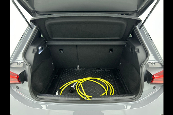 CUPRA Born Business 62 kWh Navigatie Climate Control Camera Adaptive Cruise Control Full Led Stoelverwarming