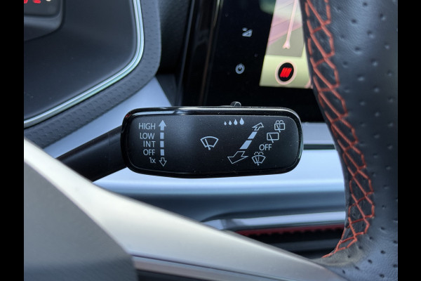Seat Ibiza 1.0 TSI FR Business Intense Plus | Virtual Cockpit | Navi | Camera | 18 inch | LED