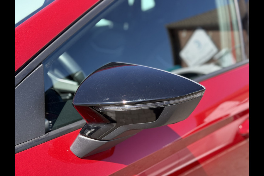 Seat Ibiza 1.0 TSI FR Business Intense Plus | Virtual Cockpit | Navi | Camera | 18 inch | LED