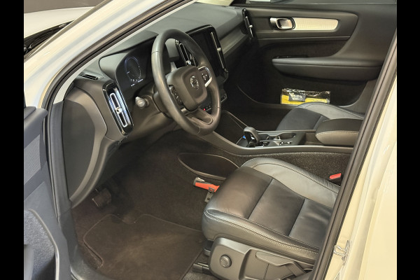 Volvo XC40 1.5 T4 Recharge Inscription Expression | Panoramadak | Camera | Apple Carplay