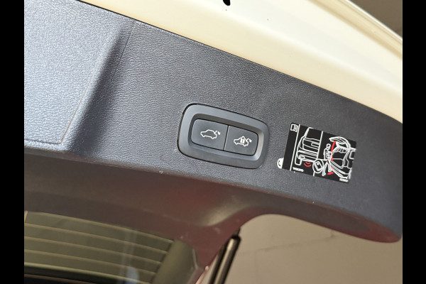 Volvo XC40 1.5 T4 Recharge Inscription Expression | Panoramadak | Camera | Apple Carplay