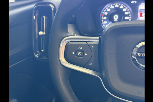 Volvo XC40 1.5 T4 Recharge Inscription Expression | Panoramadak | Camera | Apple Carplay