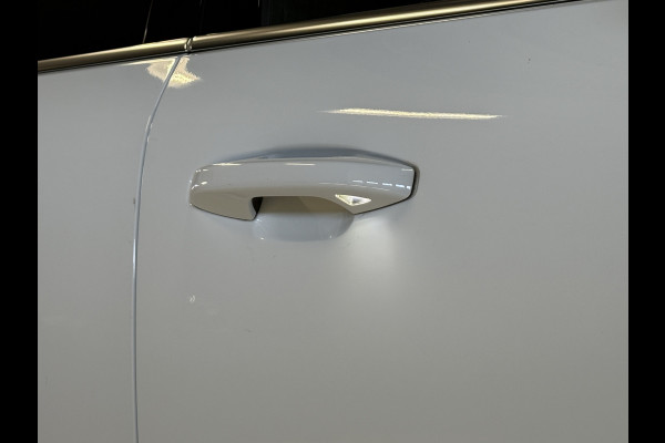 Volvo XC40 1.5 T4 Recharge Inscription Expression | Panoramadak | Camera | Apple Carplay