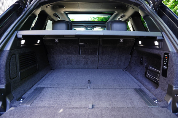 Land Rover Range Rover D350 Autobiography 23 Inch / Elekt. Trekhaak / Massage
