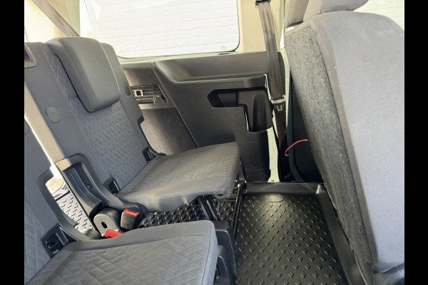 Volkswagen Caddy Maxi 1.5 TSI 7p Automaat Cruise Clima Camera + PDC V+A Trekhaak Carplay Dab+