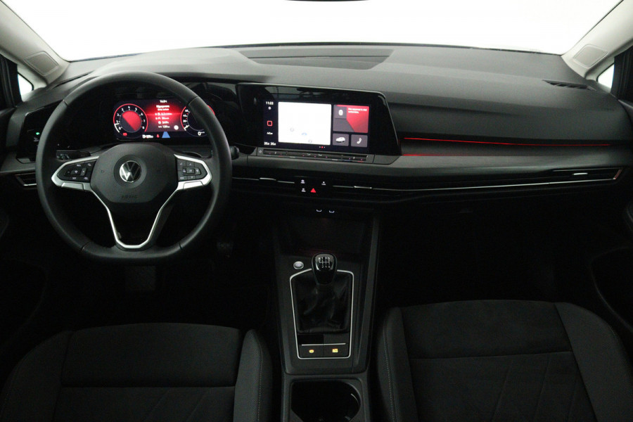 Volkswagen Golf 1.5 TSI Style (CARPLAY, CAMERA, MASSAGE STOELEN, ADAPTIVE CRUISE, CARPLAY, GOED ONDERHOUDEN)