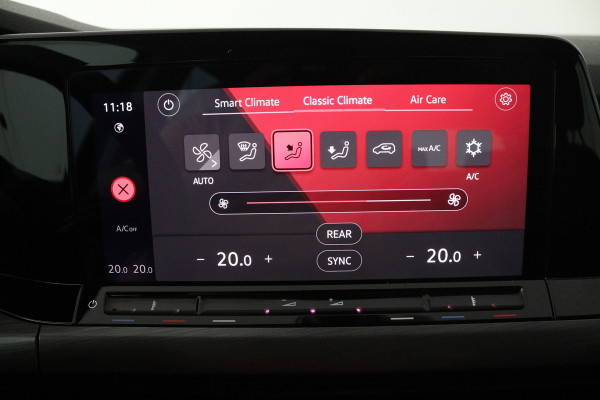 Volkswagen Golf 1.5 TSI Style (CARPLAY, CAMERA, MASSAGE STOELEN, ADAPTIVE CRUISE, CARPLAY, GOED ONDERHOUDEN)