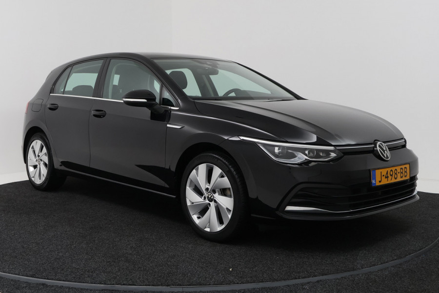 Volkswagen Golf 1.5 TSI Style (CARPLAY, CAMERA, MASSAGE STOELEN, ADAPTIVE CRUISE, CARPLAY, GOED ONDERHOUDEN)