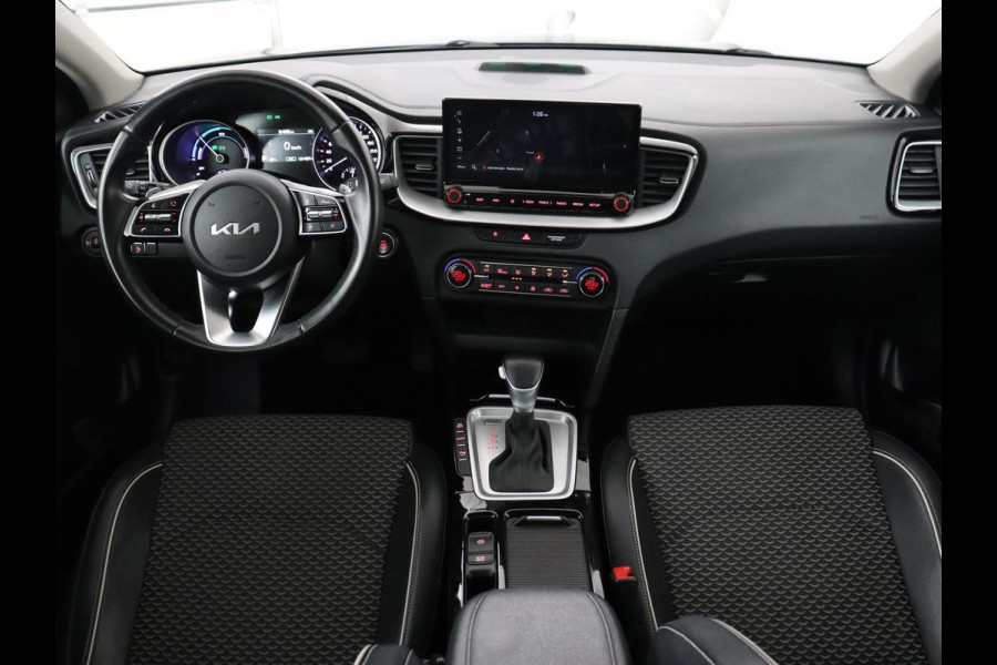 Kia Xceed 1.6 GDi PHEV DynamicLine | Half leder | Carplay | Camera | Navigatie | Keyless | Climate control | Bluetooth | Cruise control | Full LED | Plug In