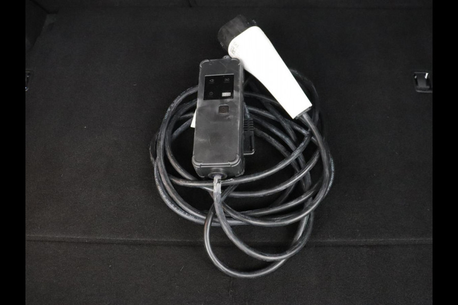 Kia Xceed 1.6 GDi PHEV DynamicLine | Half leder | Carplay | Camera | Navigatie | Keyless | Climate control | Bluetooth | Cruise control | Full LED | Plug In