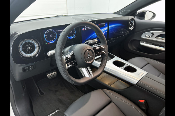 Mercedes-Benz CLA-Klasse Shooting Brake 200 Business Solution AMG 58 kWh | Premium Pakket | Winterpakket | Nightpakket | Trekhaak | MBUX Augmented Reality navigatie | Smartphone integratie | Vast panoramadak | Massagefunctie | Warmtewerend, donkergetint glas |