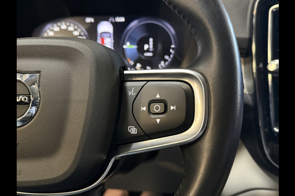 Volvo XC40 1.5 T5 Recharge Inscription | Leder | Camera | Trekhaak | Stoel/Stuurverw.