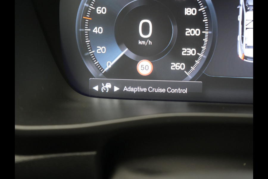 Volvo XC40 T5 Plus Bright PHEV 262pk Dealer O.H. | Trekhaak Af Fabriek | Adaptive Cruise | 360 Camera | Harman / Kardon | Lederen Sportstoelen Memory & Verwarmd | Stuur Verwarmd | Keyless | Blis | Apple Carplay | Navigatie | DAB | Plug In Hybrid |