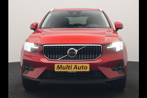 Volvo XC40 T5 Plus Bright PHEV 262pk Dealer O.H. | Trekhaak Af Fabriek | Adaptive Cruise | 360 Camera | Harman / Kardon | Lederen Sportstoelen Memory & Verwarmd | Stuur Verwarmd | Keyless | Blis | Apple Carplay | Navigatie | DAB | Plug In Hybrid |