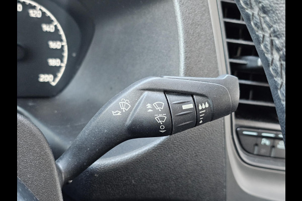 Ford Transit Custom 300 2.0 TDCI L2H1 Trend Trekhaak | Ingerichte laadruimte met omvormer | Camera | Cruise control | Lane assist | Nette auto!