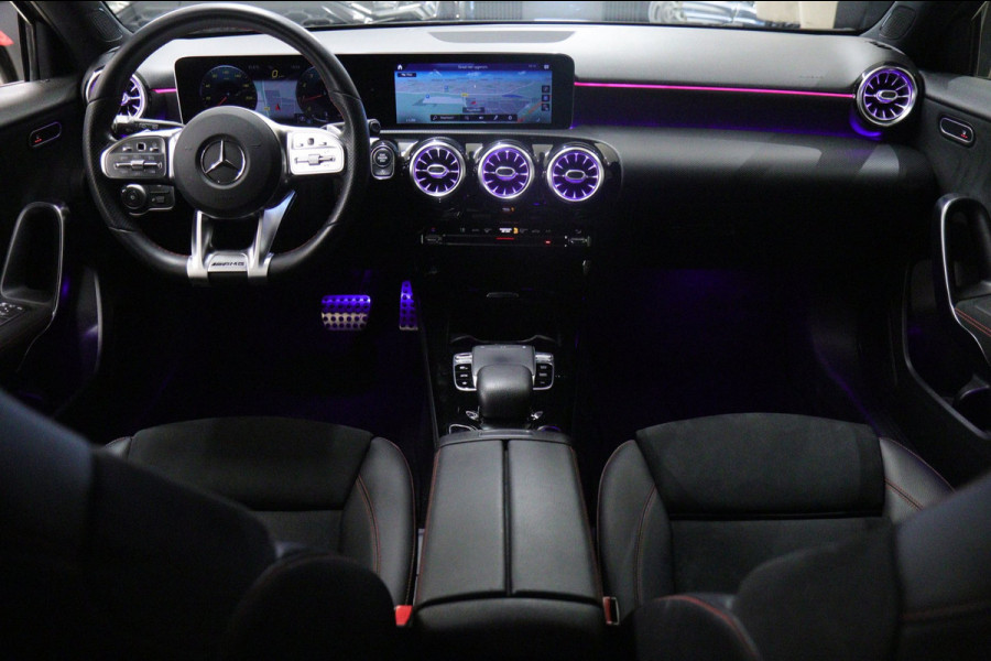 Mercedes-Benz A-Klasse 200 Business Solution AMG Pano/Carplay/Sfeerver/Acc/Stoelver/Cam/VOL
