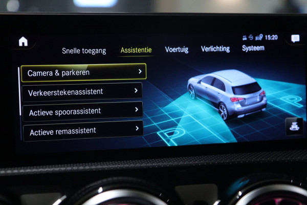 Mercedes-Benz A-Klasse 200 Business Solution AMG Pano/Carplay/Sfeerver/Acc/Stoelver/Cam/VOL