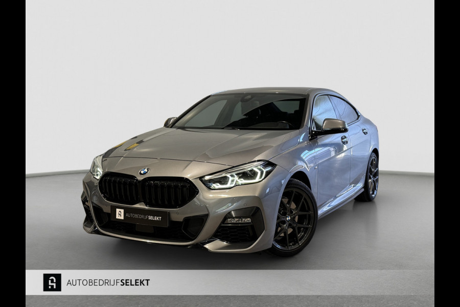BMW 2 Serie Gran Coupé 218i M-Sport | Sfeer | Camera | Dealer onderhouden