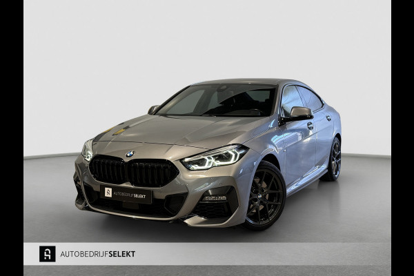 BMW 2 Serie Gran Coupé 218i M-Sport | Sfeer | Camera | Dealer onderhouden