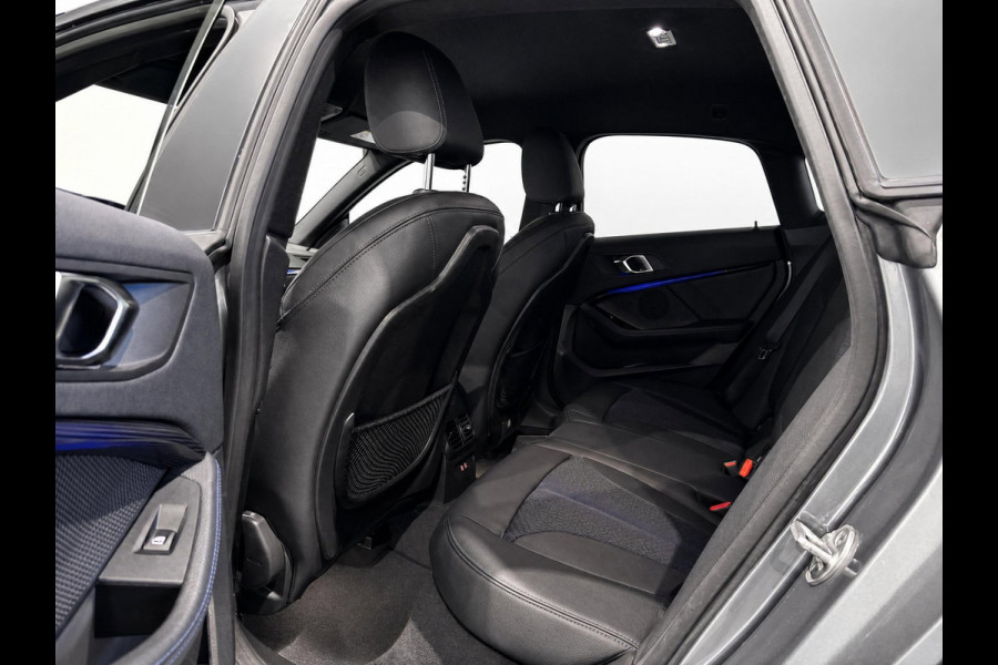 BMW 2 Serie Gran Coupé 218i M-Sport | Sfeer | Camera | Dealer onderhouden