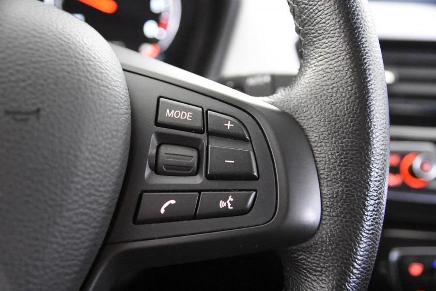 BMW X1 sDrive16d *1ste Eigenaar*PDC*Navigatie*DAB*