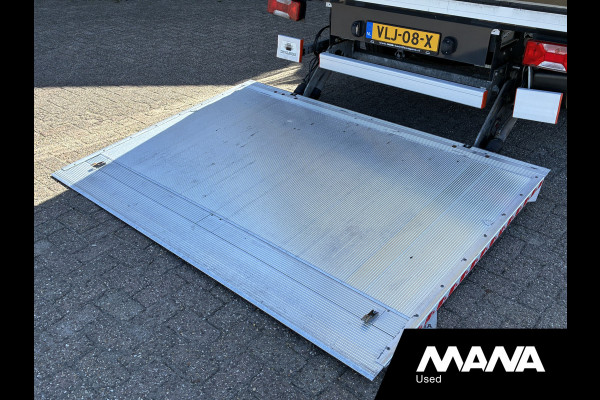 MAN TGE 35 2.0 L4 Bakwagen Automaat 750kg laadklep Cruise Camera Airco Lat om Lat