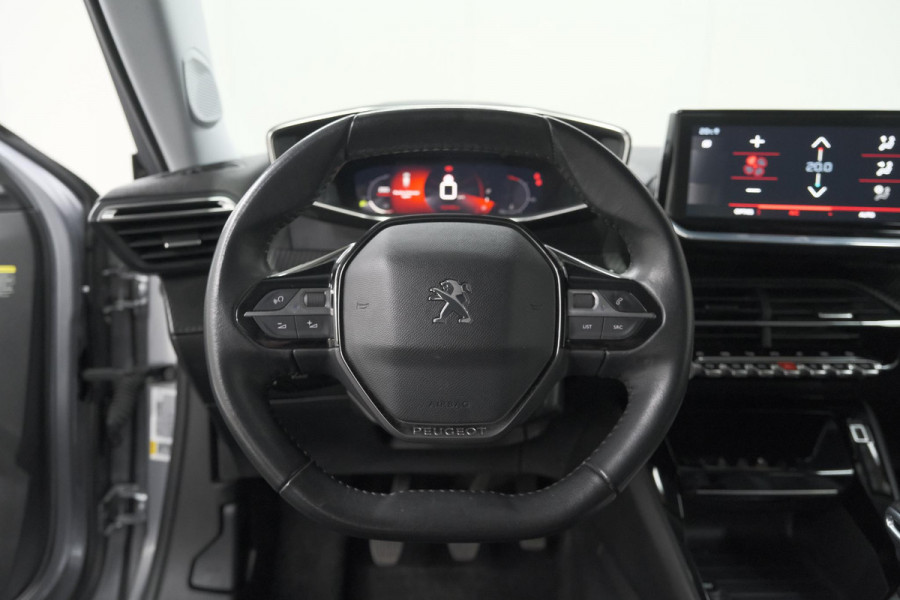 Peugeot 2008 PureTech 130 Blue Lease Allure | Camera | Navigatie | Parkeersensoren | Apple Carplay