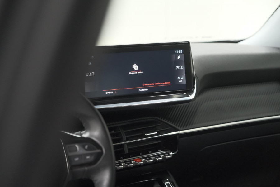 Peugeot 2008 PureTech 130 Blue Lease Allure | Camera | Navigatie | Parkeersensoren | Apple Carplay