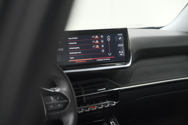 Peugeot 2008 PureTech 130 Blue Lease Allure | Camera | Navigatie | Parkeersensoren | Apple Carplay