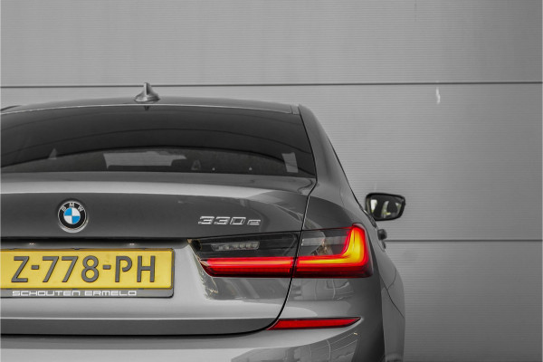 BMW 3-serie 330e High Executive M-Sport Parkeerhulp M-Remmen CarPlay