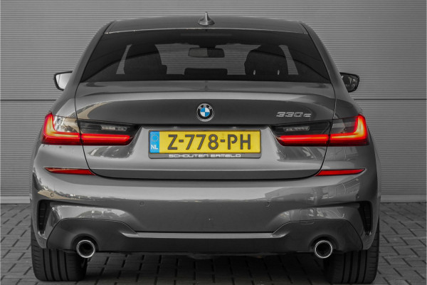 BMW 3-serie 330e High Executive M-Sport Parkeerhulp M-Remmen CarPlay