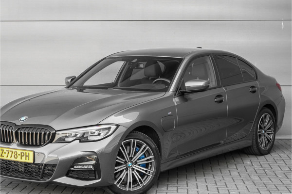 BMW 3-serie 330e High Executive M-Sport Parkeerhulp M-Remmen CarPlay